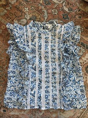 Veronica Beard Blue and White Floral Lace-Trim Ruffle Blouse